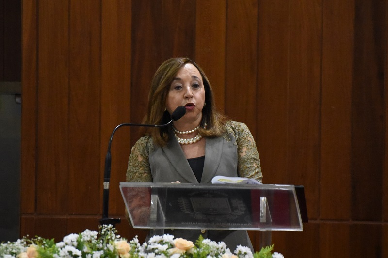 Ministra do STJ, Assusete Magalhães, recebe o título de cidadã piauiense