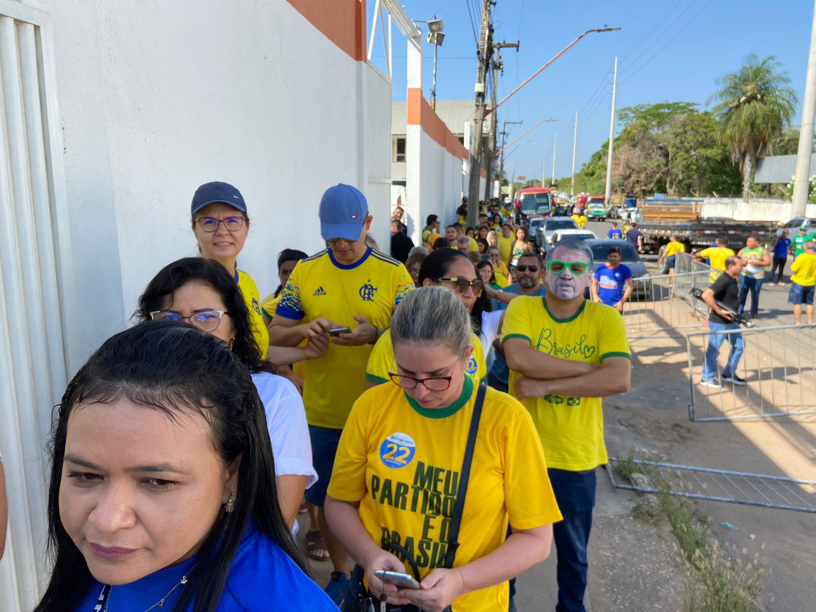 Visita de Bolsonaro a Teresina gera congestionamento na Avenida dos Expedicionários