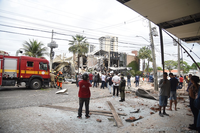 Veja fotos do restaurante que explodiu na zona Leste de Teresina