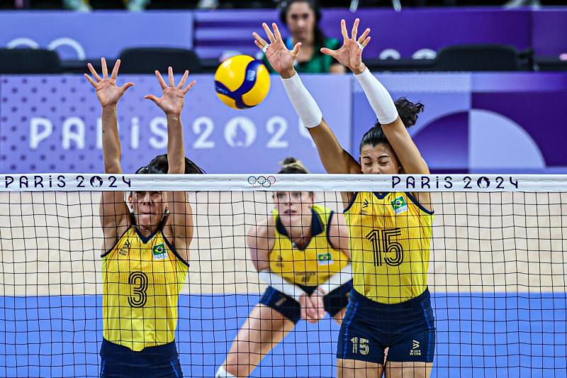 Brasil enfrenta República Dominicana pelas quartas no vôlei feminino - (Foto: Wander Roberto/ @timebrasil  )