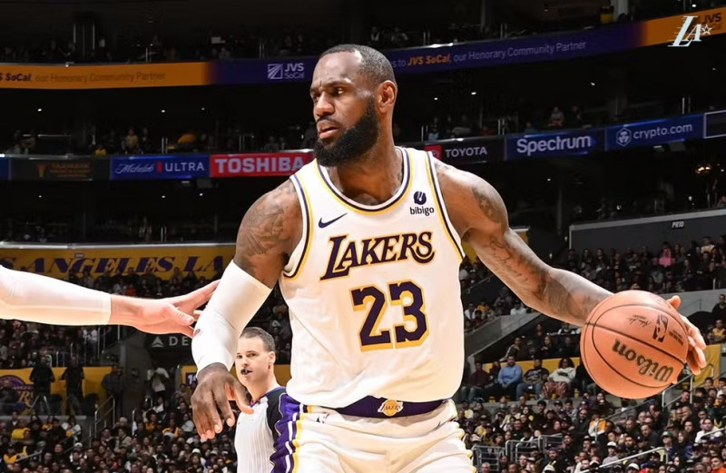 NBA: com show de LeBron, Los Angeles Lakers vence Portland Trail Blazers