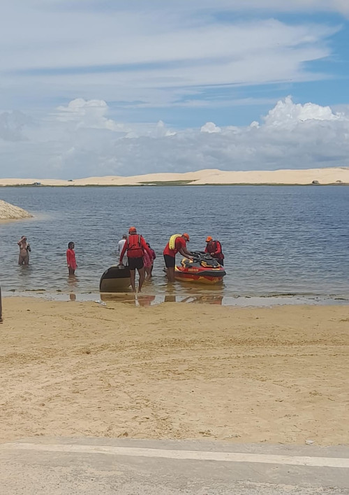 Homem de 29 anos morre afogado na Lagoa do Portinho, litoral do Piauí