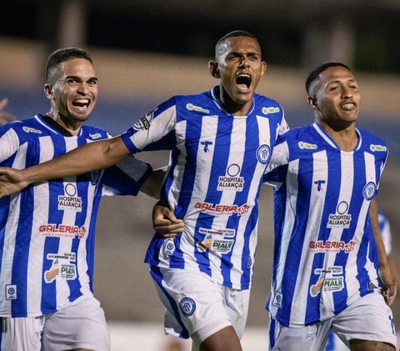 Piauiense Série B: Comercial vence em pleno Albertão e adia acesso do CAP à Série A