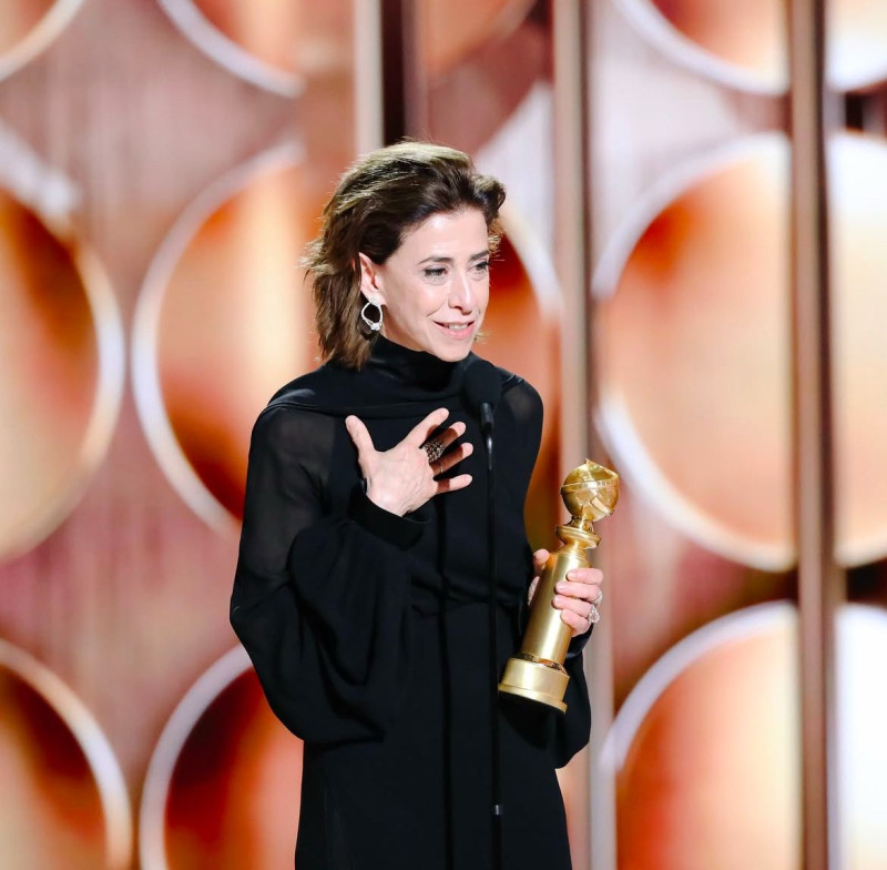 Fernanda Torres vence Satellite Awards 2025 como Melhor Atriz em Filme de Drama