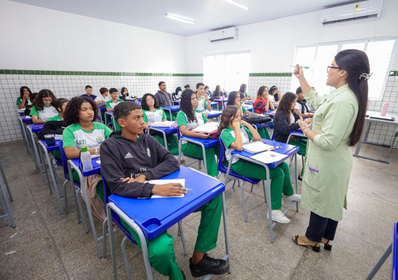 Seduc-PI convoca mais de 400 professores para Educação Profissional; confira prazos e orientações