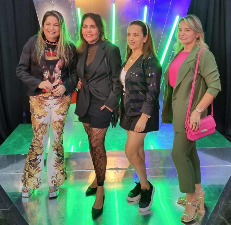  #Moda - Um click com as queridas Honorina Paes Landim, Eugênia Lima e Francisca Brito em evento de moda badalado. Chics!!! - (Divulgação)