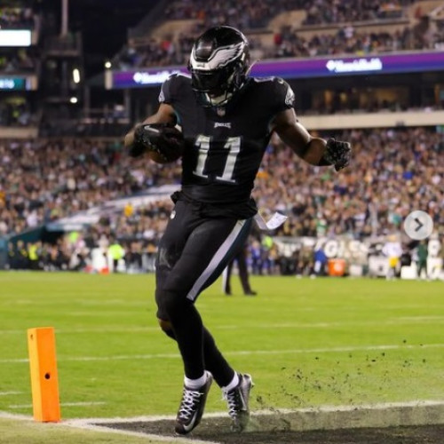 Philadelphia Eagles encara o Green Bay Packers nesta sexta (6) na Arena Corinthians. - (Foto: Reprodução/Redes sociais)