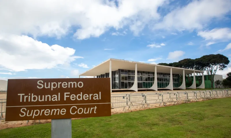 Supremo Tribunal Federal (STF) decidiu, no dia 20 de fevereiro, que os municípios podem criar leis para permitir que guardas municipais. - (Rodrigues-Pozzebom/ Agência Brasil)