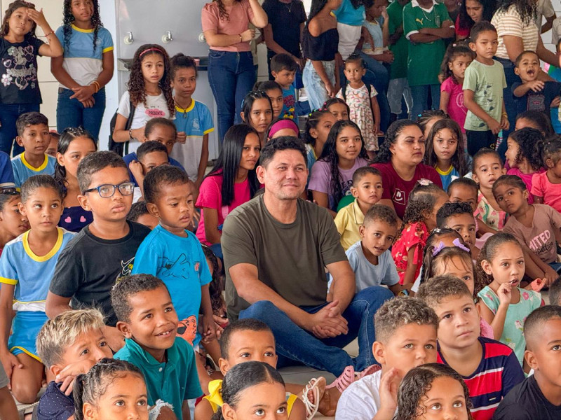 Prefeitura de Miguel Alves comemora o início das aulas nas escolas do município - (Divulgação Semcom/Miguel Alves)