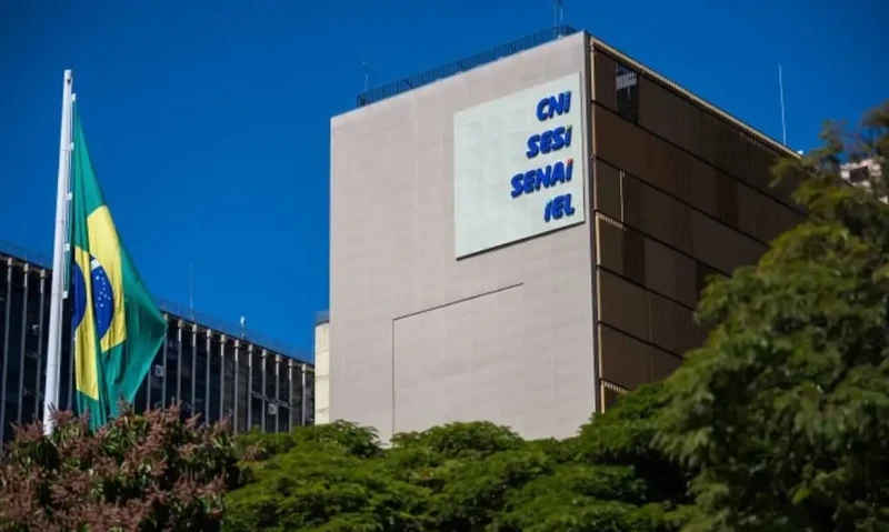 Confederação Nacional da Indústria mantém projeção de alta de 2% do PIB para este ano