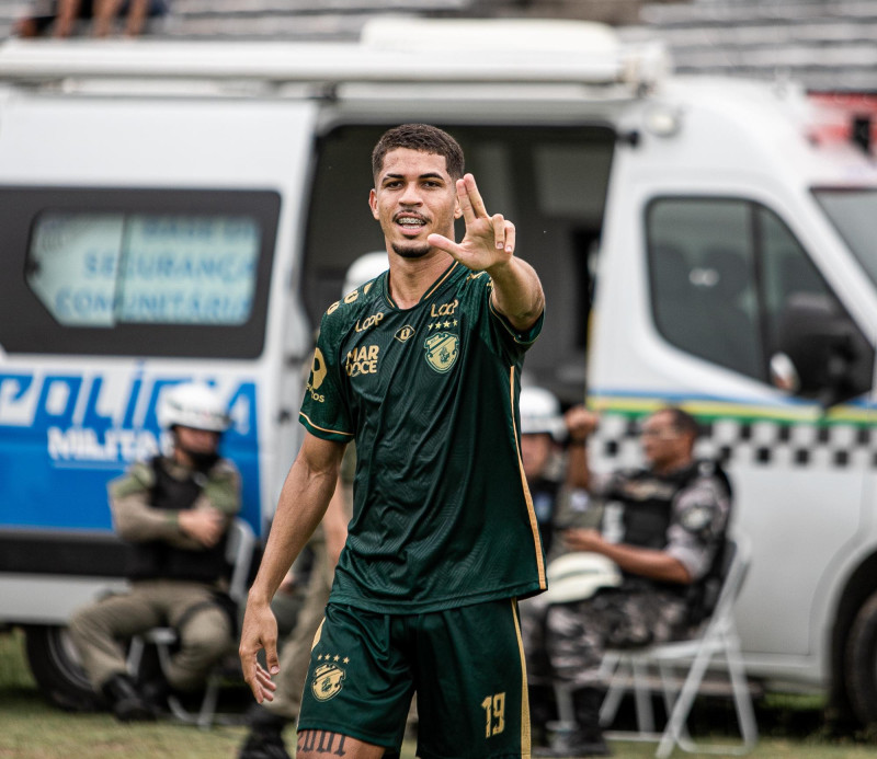 Lucas Reis marcou gol da vitória do Altos sobre o Fluminense - (Divulgação / Altos)