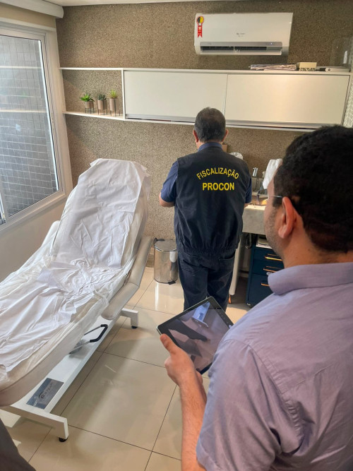 Clínicas de estética em Teresina são autuadas pelo Procon por funcionamento irregular