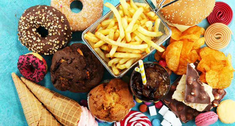 Açúcar e carboidratos: conheça os alimentos que inflamam o corpo e devem ser evitados