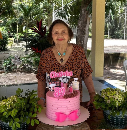 #Parabéns para a aniversariante do dia 20/4; Clésia Nobre Rodrigues (89 Anos)!!! Sócia e sempre participa da reunião do Lótus Clube de Teresina. Chics!!! - (Arquivo Pessoal)