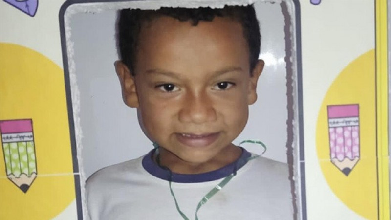 Criança de 7 anos morre atropelada após descer de ônibus escolar no Sul do Piauí