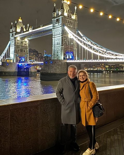 #Internaciona - Um click dos queridos Mario Roberto Araújo & Catarina Nunes Araújo direto de Londres. Chics!!! - (Arquivo Pessoal)