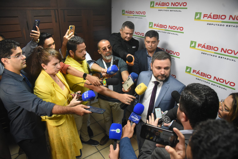 A coletiva de imprensa foi realizada nesta quinta-feira (13) - (Assis Fernandes / O DIA)