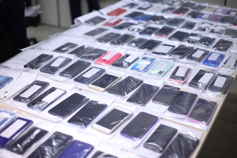Polícia intimou mais de mil pessoas que estavam de posse de celulares roubados - (Divulgação/Polícia Civil)