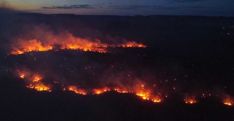 Imagem de um incêndio na zona sul do Piauí - (Joaquim Neto/ Divulgação)