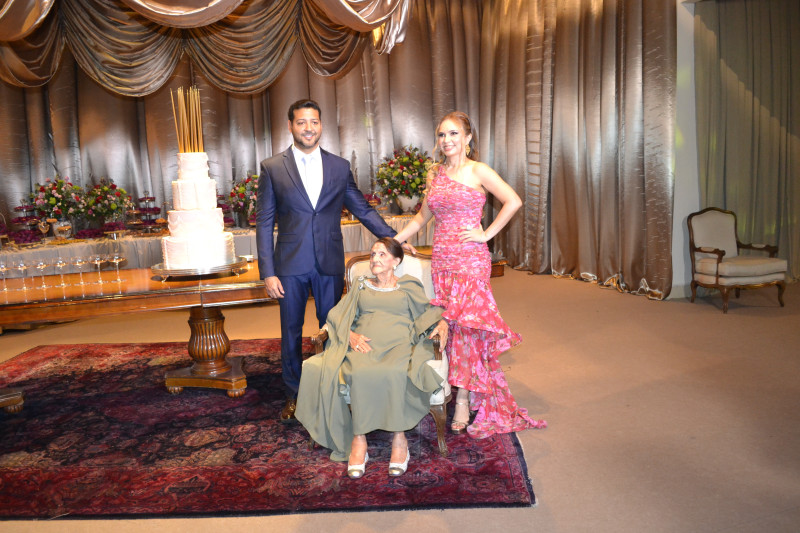 Festa dos 100 anos de dona Maria Borges - (Mauro Veras)