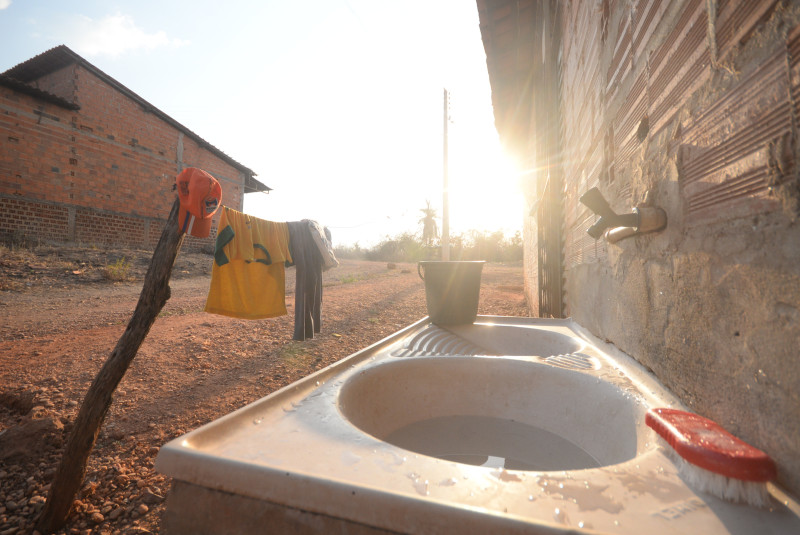 Seis municípios no interior do Piauí ficam sem água nesta quarta (25)