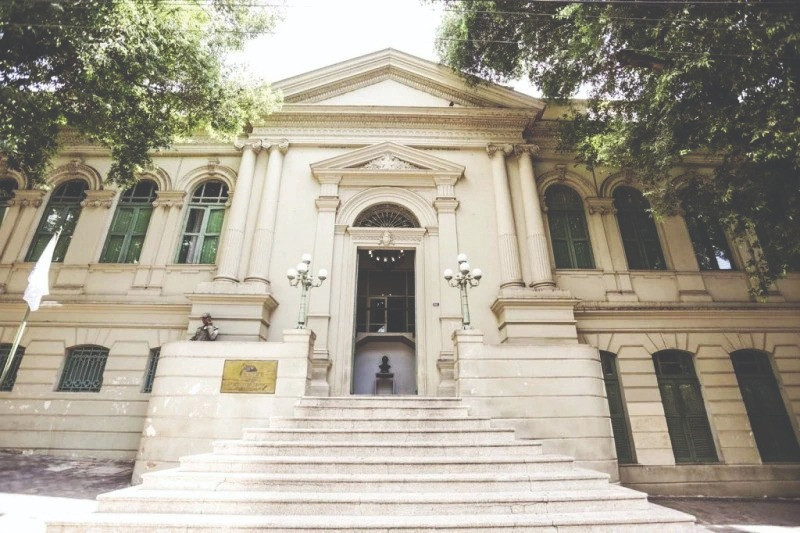 Um palácio no centro de Teresina