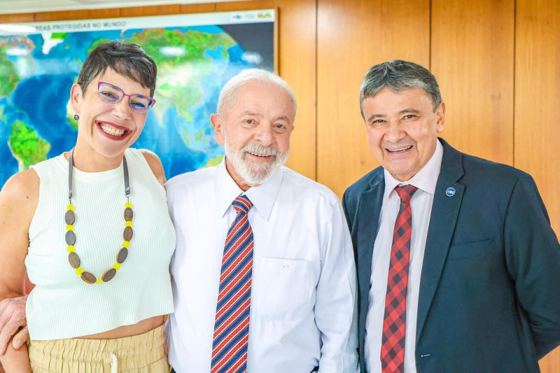 Ministro Wellington Dias acompanha presidente Lula em viagem à Colômbia