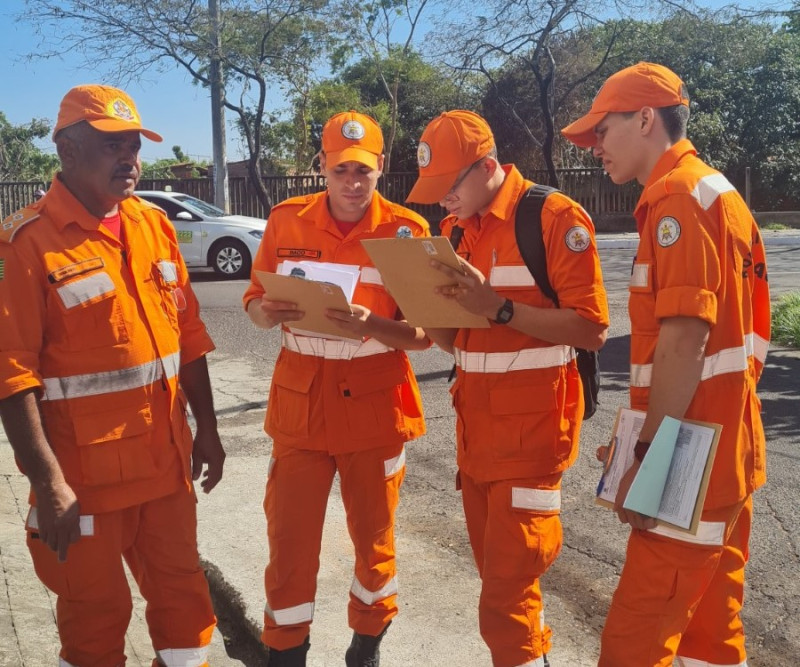 Mais de 130 lojas no Centro são notificadas por descumprirem normas de segurança