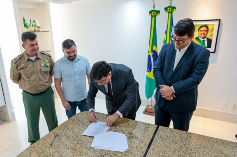 Rafael Fonteles assinou o - (Divulgação/Ccom)
