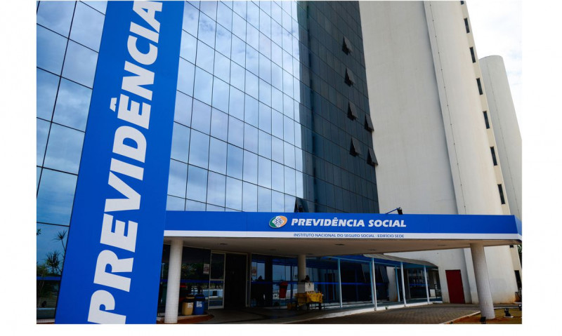 Governo autoriza concurso com 500 vagas para perito médico do INSS