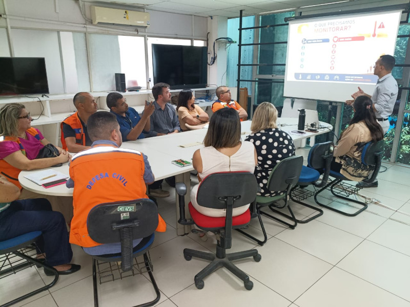 Semarh e Sesapi alinham monitoramento climático para prevenir impactos do calor extremo - (Semarh)