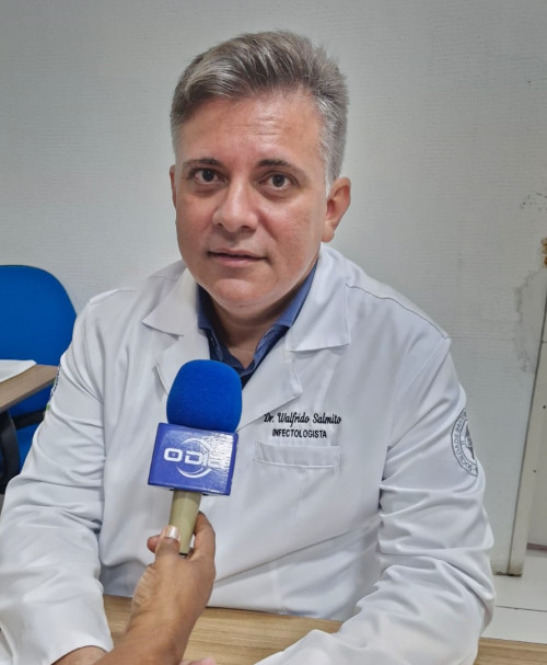 Médico infectologista Walfrido Salmito - (Zeca Moreno/ODIA)