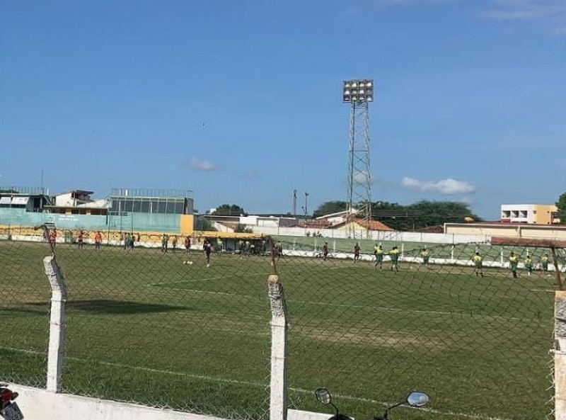 Estádio Helvídio Nunes, em Picos - (Reprodução / Redes Sociais)