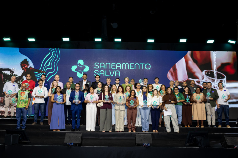 Sistema O Dia é reconhecido pelo movimento Saneamento Salva em evento em Teresina