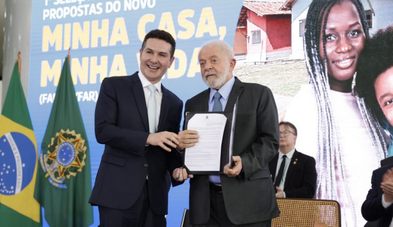 Ministro das Cidades, Jader Filho e o presidente Lula. - (Reprodução / Ministério das Cidades)