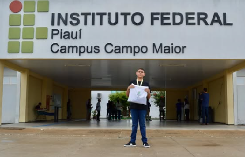 Aluno da Escola Cívico-Militar Coronel Octávio Miranda conquista 1º lugar em seletivo do IFPI - (Reprodução/Instagram)