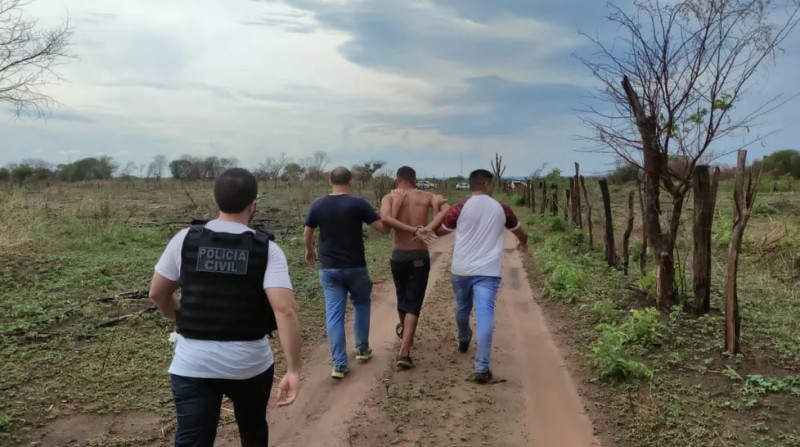 Preso suspeito de assassinar adolescente em matagal no município de Avelino Lopes