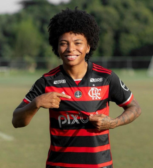 Valéria Cantuário é anunciada como reforço do Flamengo: “clube que me identifico”
