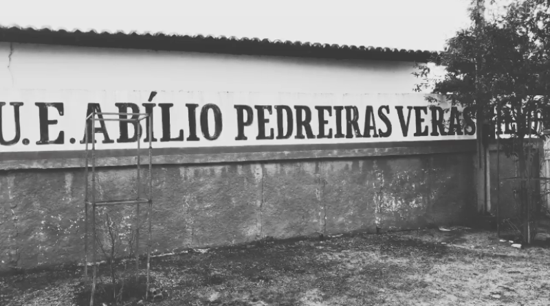 A Unidade Escolas Abílio Pedreiras Veras Filho fica na zona Rural de Castelo do Piauí - (Reprodução/Whatsapp)