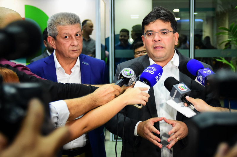 O governador Rafael Fonteles também esteve na inauguração da nova escola do SESI em Teresina - (Jailson Soares/O Dia)