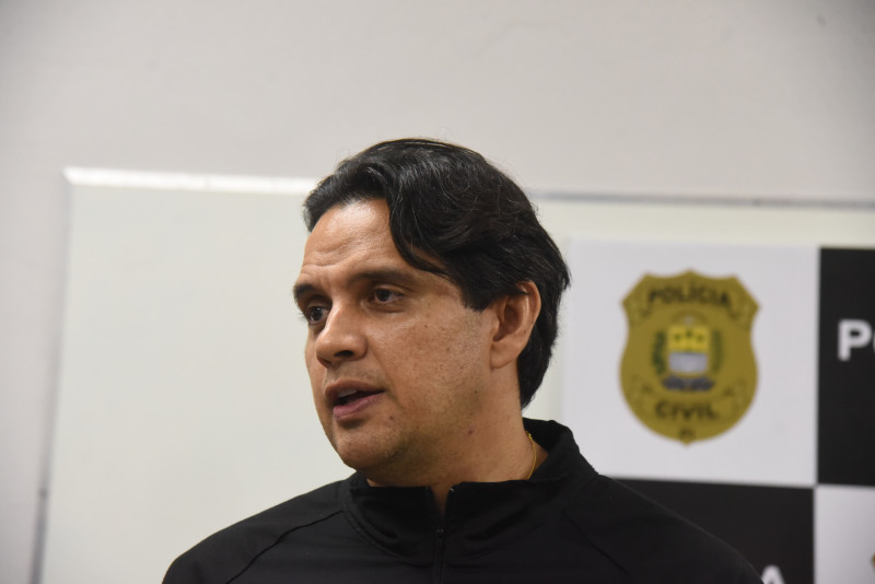 Delegado Humberto Mácola, titular da DRCI - (Assis Fernandes/ O DIA)