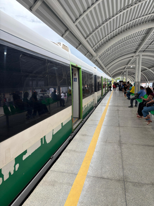 Inauguração da estação no bairro Colorado, em Teresina. - (Ezequiel Araújo / O DIA)