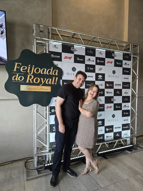 #FeijoadaRoyalClub - by Campelo Neto e Fábio Campelo - Um SUCESSO a Feijoada Royal Club - by Flávio Suarez, realizada no dia 12/4, em uma edição especial. Com um delicioso e maravilhoso buffet de feijoada com bebidas finas, e um line up de grandes artistas locais e a participação especial do ex-BBB - by Nizam Hayek Abou Jokh. Uma tarde bem animada. Chics!!! - (Luciêne Sampaio)