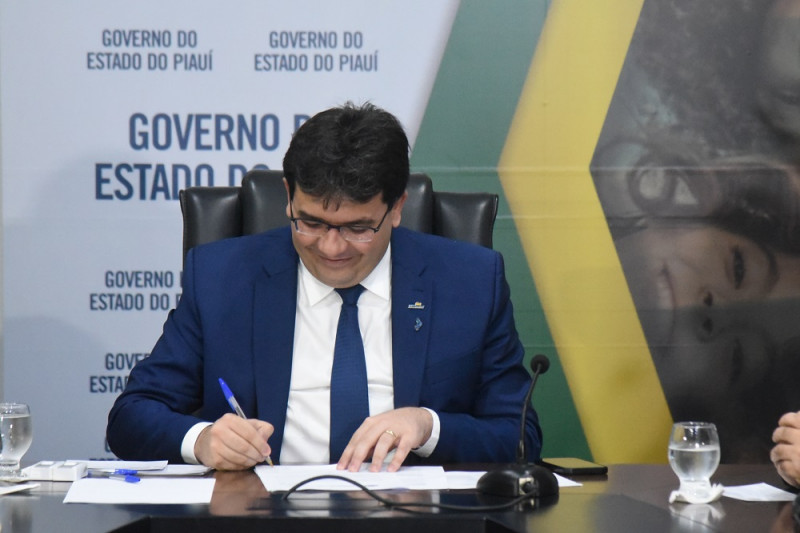 Governo publica decreto com pontos facultativos em 2024 no Piauí ; veja datas