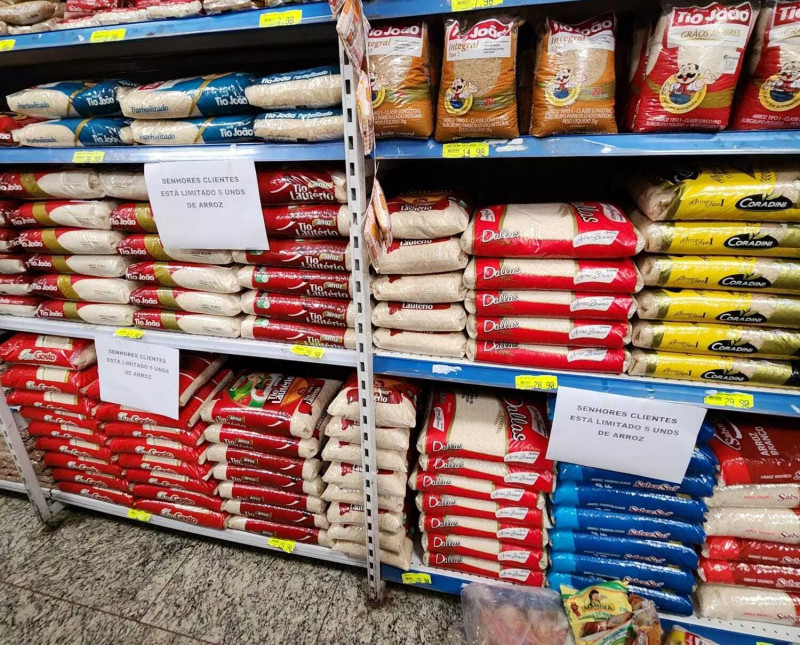 Arroz em supermercado  - (Foto: Geniffer Valeriano / Campo Grande News)