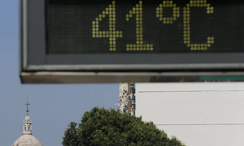  2023 pode ser o mais quente registrado nos últimos 125 mil anos - (Fernando Frazão/Agência Brasil)