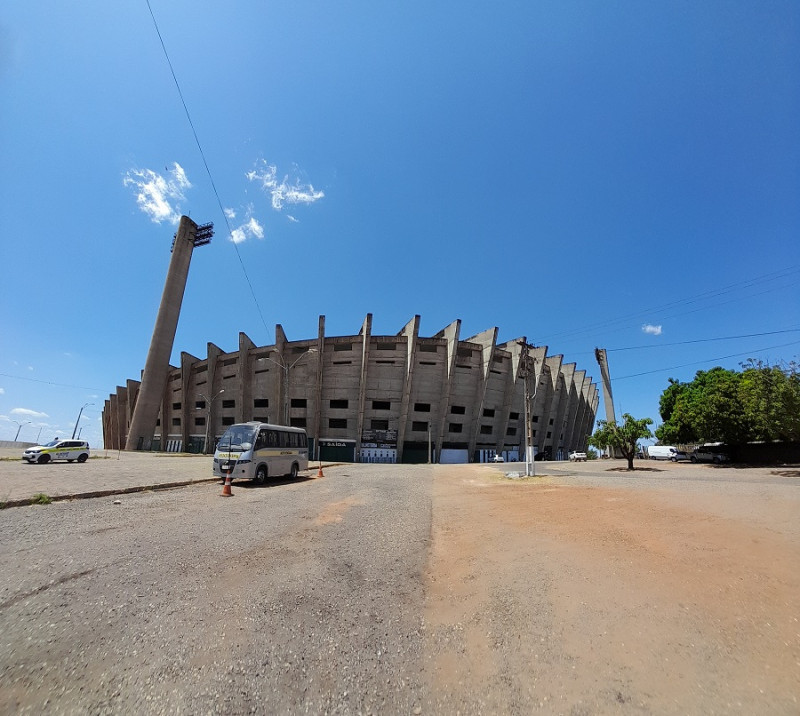 estádio Albertão em Teresina - (Assis Fernandes / O DIA)