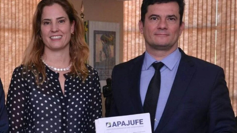 Gabriela Hardt: CNJ afasta ex-juíza da Lava-Jato de cargo do TRF-4