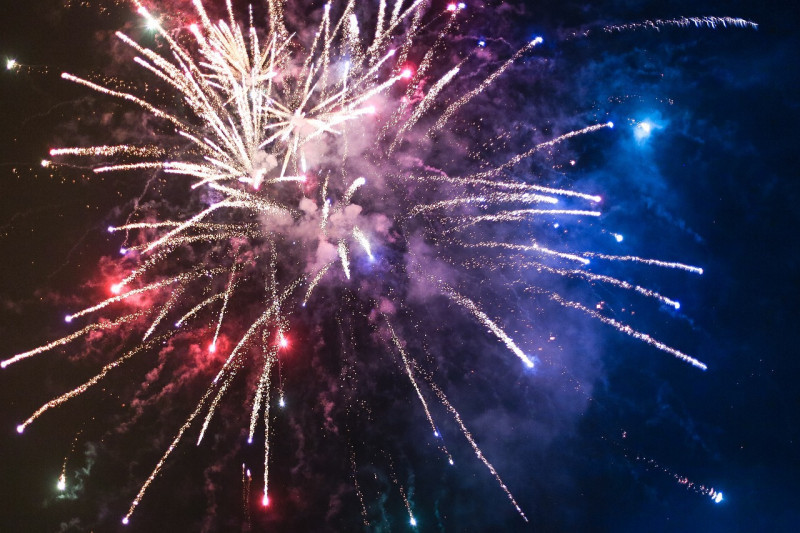Nova lei proíbe fogos de artifício com efeito sonoro acima de 70 decibéis em Teresina