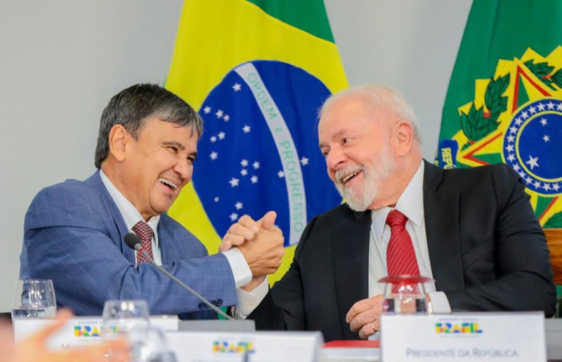Presidente Lula ao lado do Ministro Wellington Dias - (Ascom MDS/ Divulgação)
